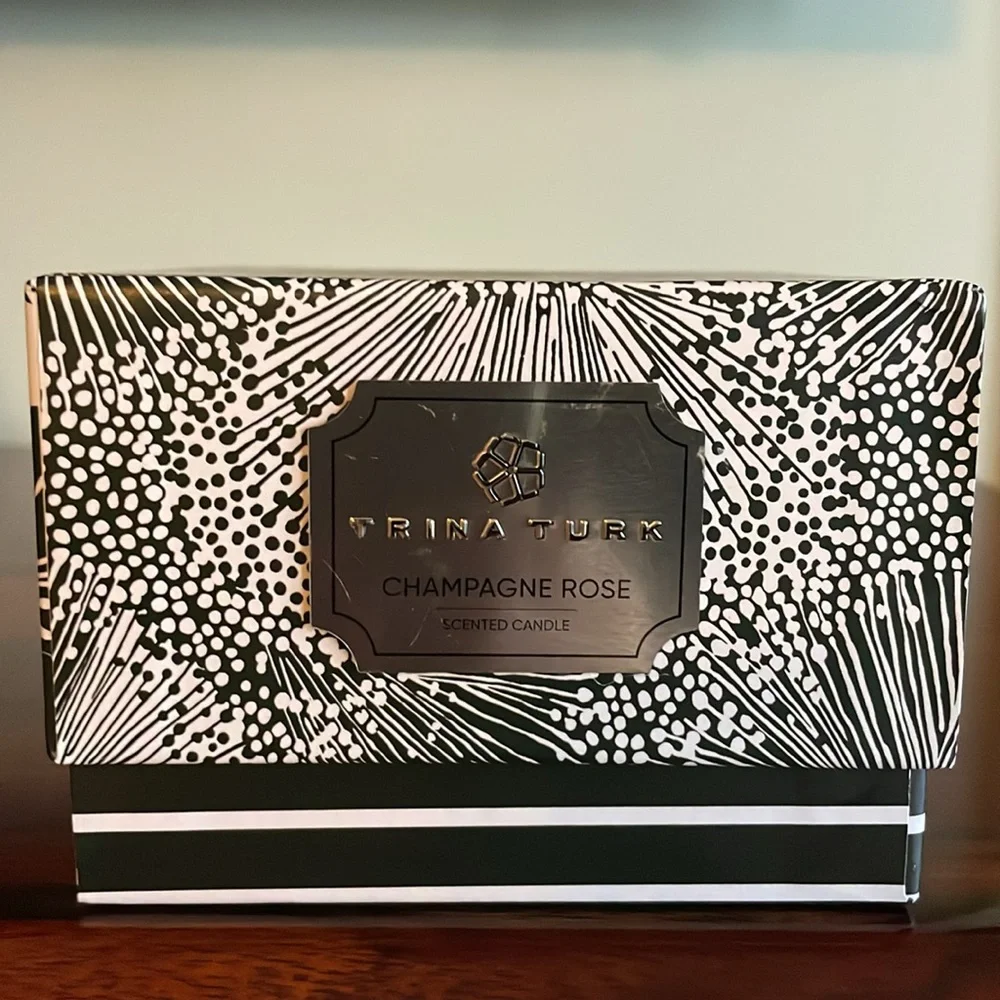 Trina Turk 3 Wick Candle, Champagne Rose - Picture 4 of 7